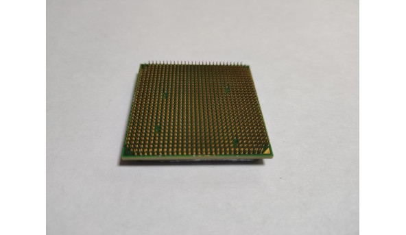 Процесор AMD Athlon 64 X2 4600+, AD04600IAA5CZ, 1 МБ кеш-пам'яті, тактова частота 2.4 ГГц, частота системної шини 2000 МГц, Socket AM2, Б/В.