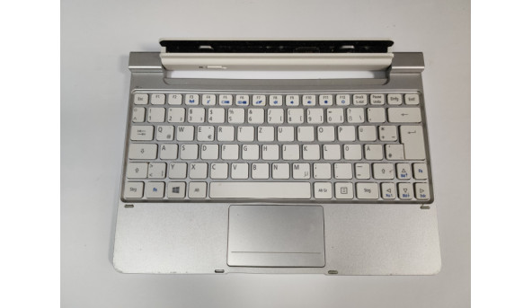 Нижня частина корпуса для ноутбука Acer Iconia W510, 10.1", Б/В. Має невелику деформацію, продається разом з клавіатурою, робоча. біля тачпаду є незначне пошкодження. - 319370