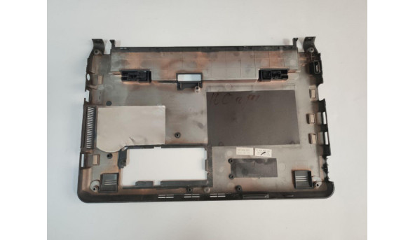 Нижня частина корпуса для ноутбука SAMSUNG NC110, NP-NC110, 10.1", BA81-12914A, Б/В. В хорошому стані, без пошкоджень. - 319519