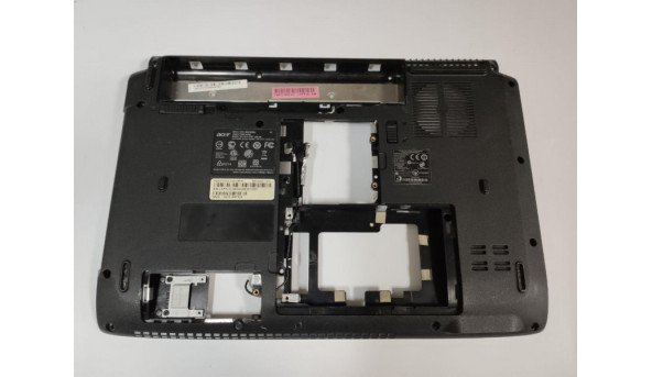 Нижня частина корпуса для ноутбука Acer Aspire 4540g, KBLG0, 14.0", AP07R000200, Б/В. В хорошому стані, без пошкоджень.