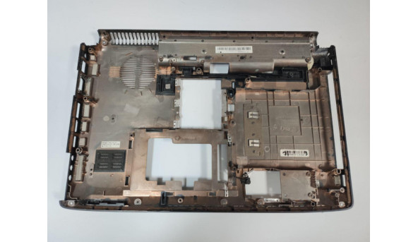 Нижня частина корпуса для ноутбука Acer Aspire 4935, KAL90, 14.0", AP05H000300, Б/В. В хорошому стані, без пошкоджень. - 319548