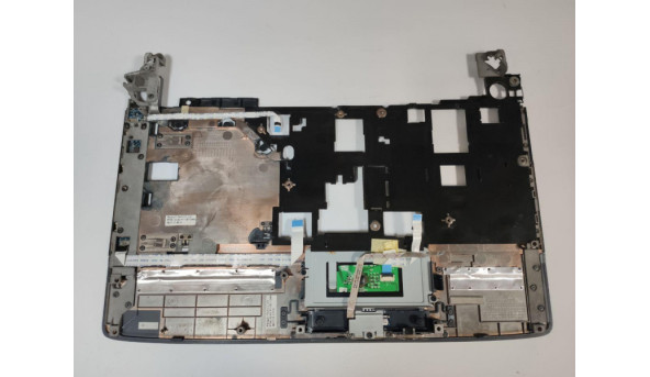 Середня чаcтина корпуса для ноутбука Acer Aspire 4935, KAL90, 14.0", FA05H000200, Б/В. В хорошому стані, є пошкодження (фото). - 319549