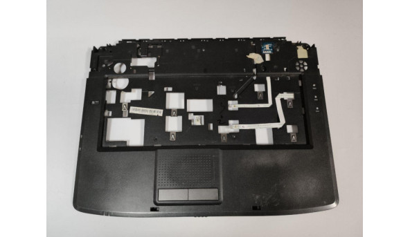 Середня чаcтина корпуса для ноутбука eMachines E520, KAWE0, 15.4", AP05W000100, Б/В. В хорошому стані, без пошкоджень.