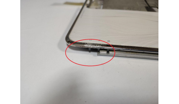 Середня чаcтина корпуса для ноутбука HP Pavilion dv4, dv4-2145dx, 14.1", AP03V003O00, 518783-001, Б/В. Є тріщина біля тачпаду та зламана сіра панель.