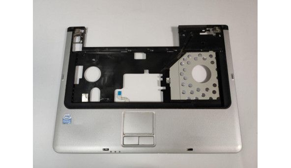 Середня чаcтина корпуса для ноутбука LG LGE51, E510, 15.4", EAPL3009010, Б/В. В хорошому стані, без пошкоджень.