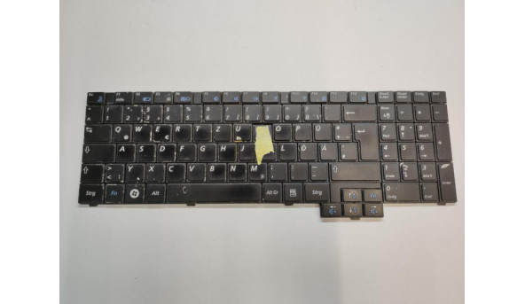 Клавіатура для ноутбука Samsung X520, NP-X520, 15.6", б/в. Не працюють клавіші 2-Shiftu, Caps Lock, I, та зламані 2 кріплення.