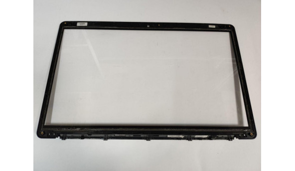 Рамка матриці для ноутбука для ноутбука HP HDX X18-1000, 18.4", 934440550368, Б/В. В хорошому стані, є маленькі подряпини. Рамка разо з склом.