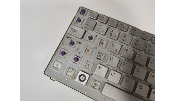 Клавіатура для ноутбука SONY VAIO PCG-5L1M, PCG-5G2M, 5J1M, 14.1", б/в.  Клавіатура тестована, робоча. Відсутні клавіші