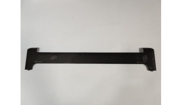 Верхня накладка на середню панель, для ноутбука HP Pavilion dv8, dv8-1190eo, dv8-1099eo, 18.4", 580274-001, 38UT8KATP00, Б/В. В хорошому стані.