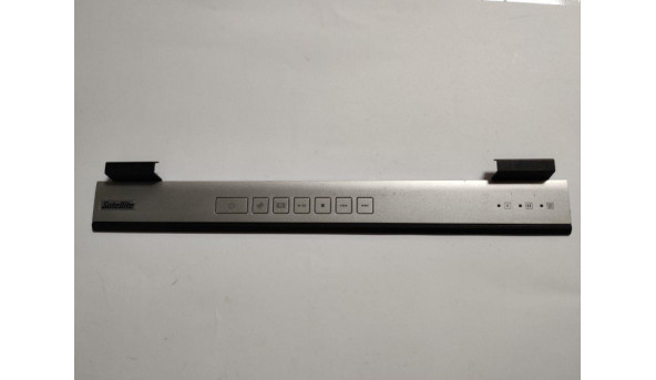 Верхня накладка на середню панель, для ноутбука Toshiba Satellite P100, EABD1005010, 17.0", Б/В. В хорошому стані.