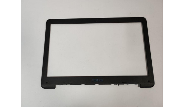 Рамка матриці для ноутбука для ноутбука ASUS VivoBook X556, R56CM, R558U, 15.6", 13N0-SGA0B01, 13NB09S1AP1001, Б/В. В хорошому стані.