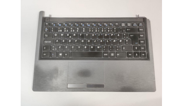 Середня частина корпуса для ноутбука Clevo W840SU, 14.0", 6-39-w8402-013, Б/В.  Продається з робочою, протестованою клавіатурою, корпес має пошкодження (фото).