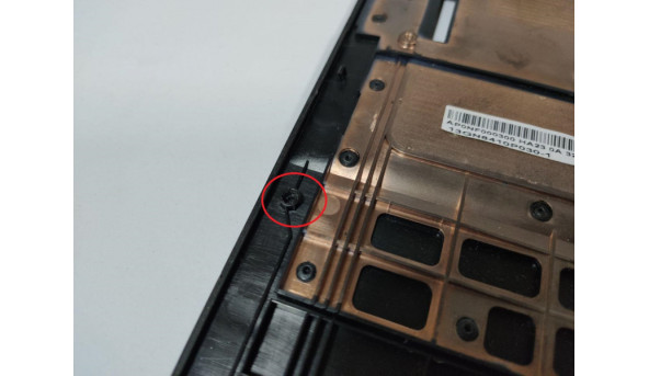 Середня частина корпуса для ноутбука ASUS K95V, 18.4", AP0NF000300, 13GN8410P030-1, Б/В. Є пошкодження (фото). - 320110