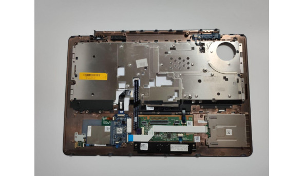 Середня частина корпуса для ноутбука Dell Latitude E7440, 14.0", AP0VN000410, CN-0C98T7, б/в. Є пошкодження (фото) - 320160