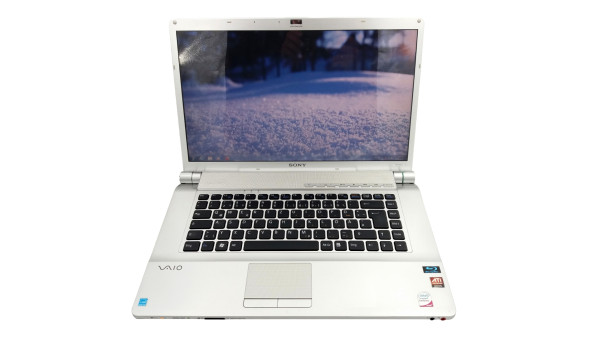 Ноутбук Sony VAIO PCG-3F1M Intel Core 2 Duo P8400 3GB RAM 500GB HDD ATI Radeon HD 3450 [16.4"] - ноутбук Б/У