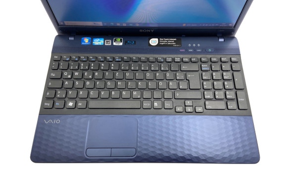 Ноутбук Sony PCG-71811m Intel Core i5-2450M 8 GB RAM 640 GB HDD [15.6"] - ноутбук Б/В - 326284
