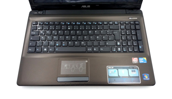 Ноутбук Asus X52J Intel Core I3-350M 4 GB RAM 500 GB HHD ATI Mobility Radeon HD 5145 [15.3"] - ноутбук Б/У - 326287