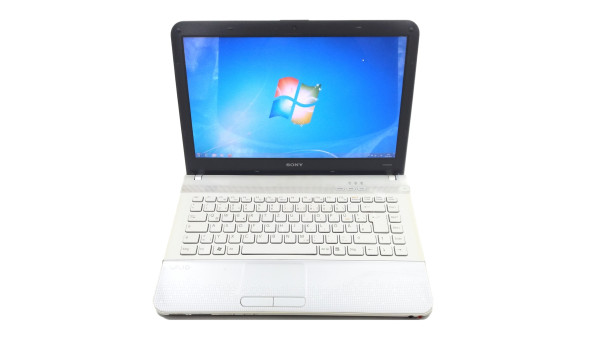 Ноутбук Sony VAIO PCG-61211M Intel Core I3-350M 4 GB RAM 500 GB HDD ATI Radeon HD 4500 [14"] - ноутбук Б/У