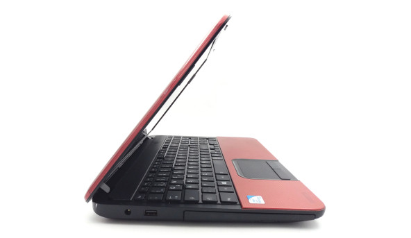 Ноутбук Toshiba Satellite C855 Intel Pentium B960 6 GB RAM 500 GB HDD [15.6"] - ноутбук Б/В - 326314