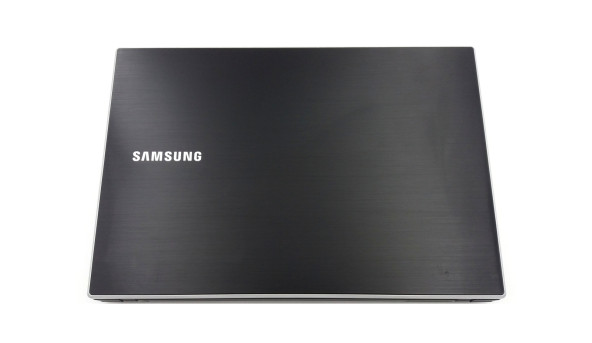 Ноутбук Samsung 300V Intel Core I3-2310M 4 GB RAM 500 GB HDD [13.3"] - ноутбук Б/У - 326320