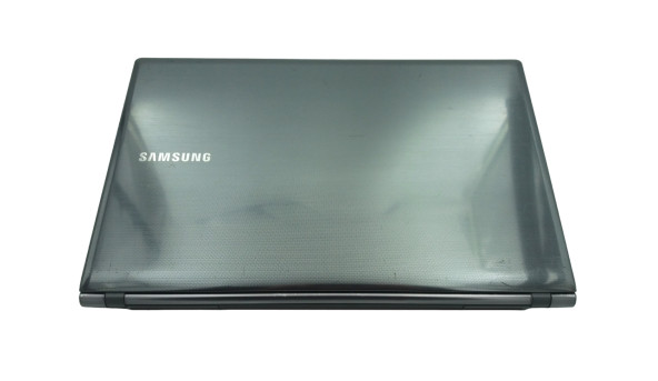 Ноутбук Samsung 550P Intel Core I5-3210M 8 GB RAM 320 GB HDD NVIDIA GeForce GT 630M [17.3"] - ноутбук Б/У - 326426