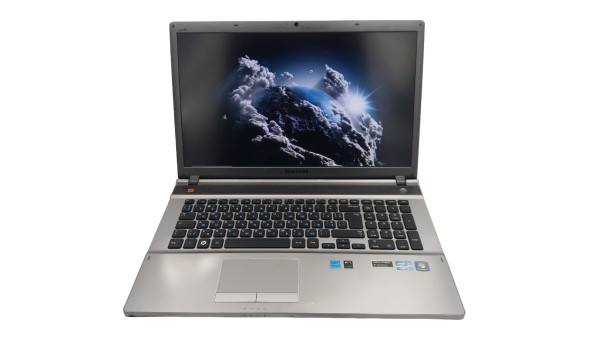 Ноутбук Samsung 550P Intel Core I5-3210M 8 GB RAM 320 GB HDD NVIDIA GeForce GT 630M [17.3"] - ноутбук Б/У