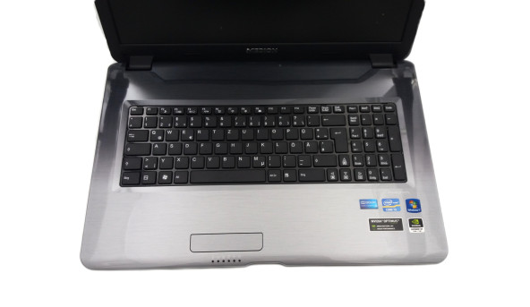 Ноутбук Medion P7624 Intel Core I5-2450M 8 GB RAM 320 GB HDD NVIDIA GeForce GT 630M [17.3"] - ноутбук Б/У - 326433