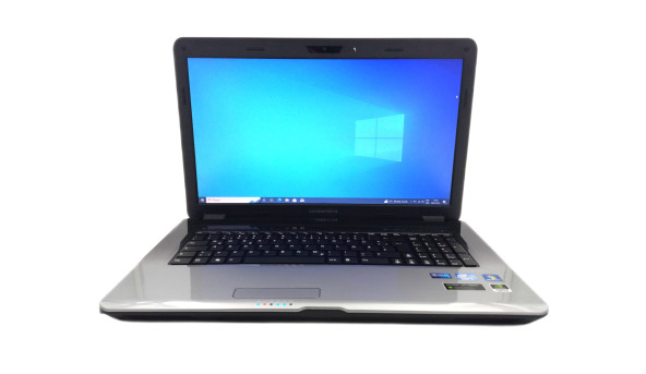 Ноутбук Medion P7624 Intel Core I5-2450M 8 GB RAM 320 GB HDD NVIDIA GeForce GT 630M [17.3"] - ноутбук Б/У - 326433