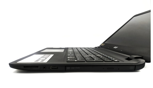 Ноутбук Acer ES1-572 Intel Core i3-6100U 6 GB RAM 128 GB SSD [15.6"] - ноутбук Б/У - 326440