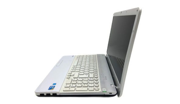 Ноутбук Sony PCG-71312M Intel Core i3-330M 4 GB RAM 320 GB HDD [15.6"] - ноутбук Б/В - 326452