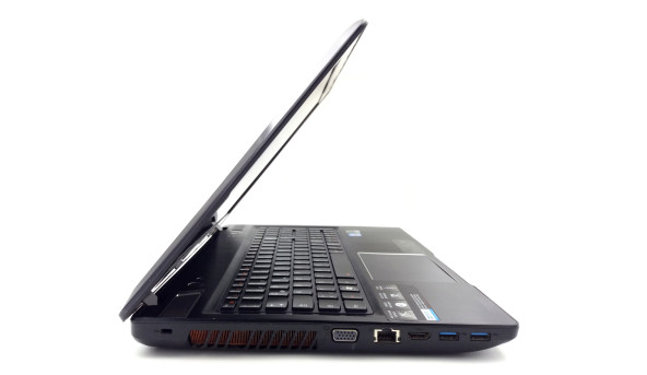 Ноутбук Lenovo IdeaPad Y580 Core I7-3610QM 10 RAM 256 SSD 750 HDD NVIDIA GeForce GTX 660M [15.6] - ноутбук Б/У - 339433