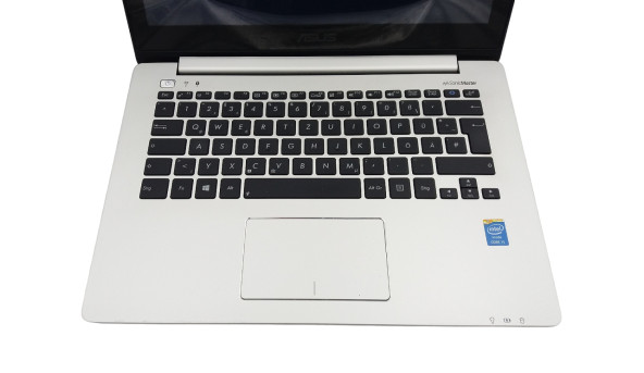 Сенсорний ноутбук Asus VivoBook S301LA Intel Core I5-4200U 8 GB RAM 750 GB HDD [13.3"] - ноутбук Б/В - 339445