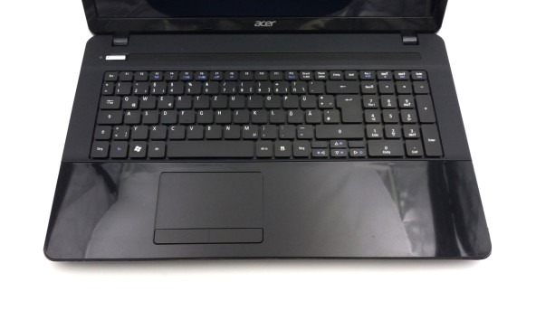 Ноутбук Acer Aspire E1-731 Intel Core i3-3110M 8 GB RAM 1000 GB HDD [17.3"] - ноутбук Б/В - 339480