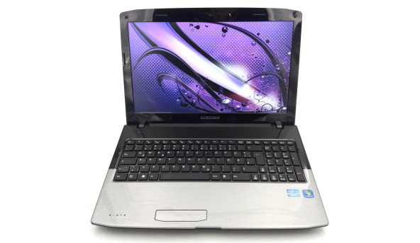 Ноутбук Medion Akoya E6226 Intel Core I3-2310M 8 GB RAM 320 GB HDD [15.6"] - ноутбук Б/В