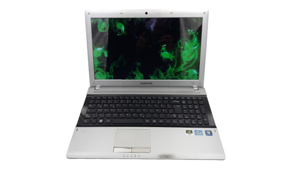 Ноутбук Samsung RV520 Intel Core I5-2410M 6 GB RAM 320 GB HDD NVIDIA GeForce GT 520M [15.6"] - ноутбук Б/В
