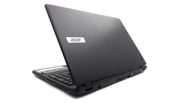 Ноутбук Acer Aspire ES1-512 Intel Celeron N2840 4 GB RAM 500 GB HDD [15.6"] - Б/У - 386664