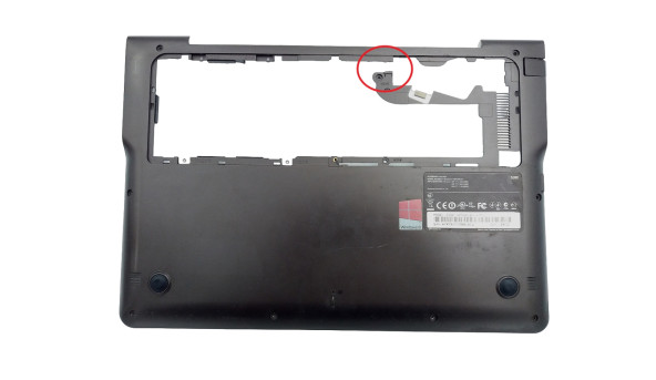 Нижня частина корпуса для ноутбука Samsung 530U 535U BA75-03713F Б/В