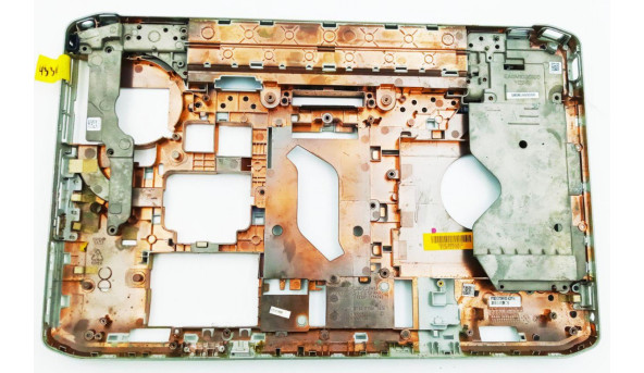 Нижня частина корпуса для ноутбука Dell Latitude E5530, 15.6", CN-053FCF, AP0M1000700, Б/В.