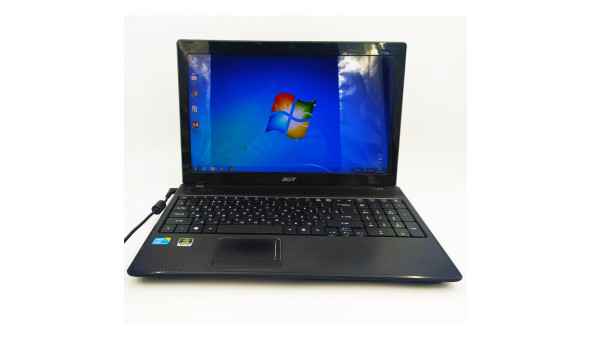 Продуктивний Acer Aspire 5742G, 15.6" (1366x768), Intel Core I5-450m, 4 GB, 320 GB HDD, GeForce GT 540m.