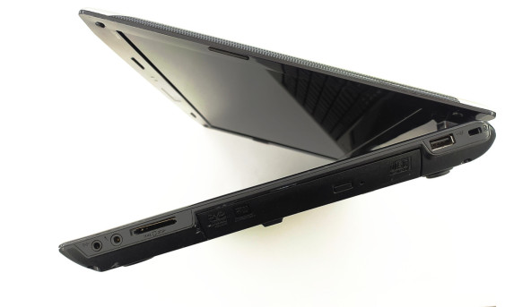 Ноутбук Medion Akoya P6622 Intel Core i3-350M (2x2.26 GHz) 4Gb RAM 320Gb HDD Nvidia GeForce 310M [15.6"] - ноутбук Б/В