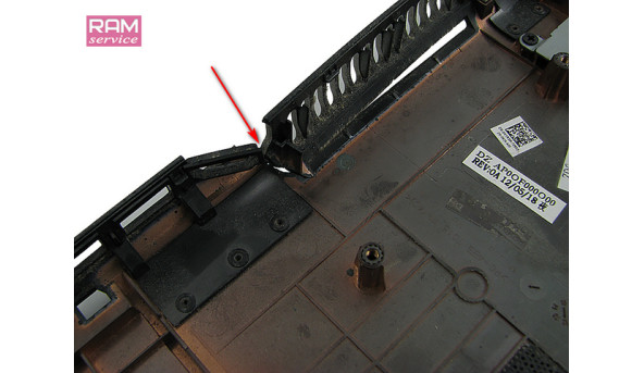 Нижня частина корпуса, для ноутбука, Dell Inspiron 5520, CN-0K1R3M, Б/В, Є пошкодження (фото)