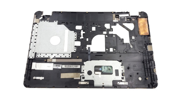 Средняя часть корпуса для ноутбука HP Envy 17-1000 KPH3WSP8TP103 DDC3WSP8TP103 Б/У - 439640