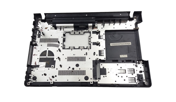 Нижня частина корпуса для ноутбука Sony PCG-71C11M WIS604MQ1300 Б/В