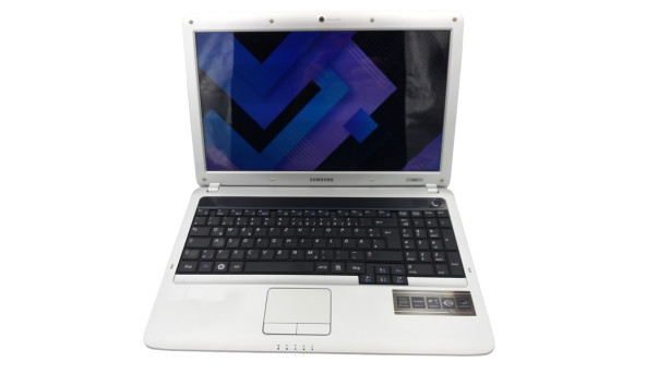 Ноутбук Samsung R530 Intel Core I3-330M 4 GB RAM 320 GB HDD NVIDIA GeForce 310M [15.6"] - ноутбук Б/В