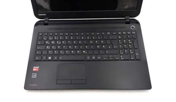 Ноутбук Toshiba Satellite C50D-B AMD A8-6410 8 GB RAM 500 GB HDD [15.6"] - ноутбук Б/В - 491430