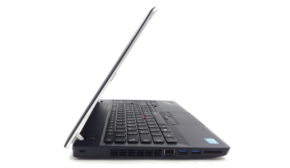 Ноутбук Lenovo ThinkPad Edge E330 Intel Core I5-2430M 4 GB RAM 250 GB HDD [13.3"] - ноутбук Б/У
