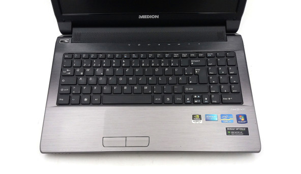 Ноутбук Medion P6816 Intel Core i7-2670QM 8 GB RAM 128 GB SSD NVIDIA GeForce GT 650M [15.6"] - ноутбук Б/В - 491733