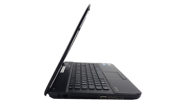 Ноутбук Sony Vaio PCG-61211M Intel Core i3-330M 6 GB RAM 500 GB HDD ATI Radeon HD 5470 [14"] - ноутбук Б/В - 491745