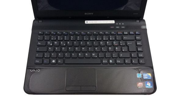 Ноутбук Sony Vaio PCG-61211M Intel Core i3-330M 6 GB RAM 500 GB HDD ATI Radeon HD 5470 [14"] - ноутбук Б/В - 491745