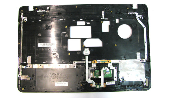 Средняя часть корпуса для ноутбука TOSHIBA L650 L650D L655 L655D V000210750 B0443901 Б/У - 491756